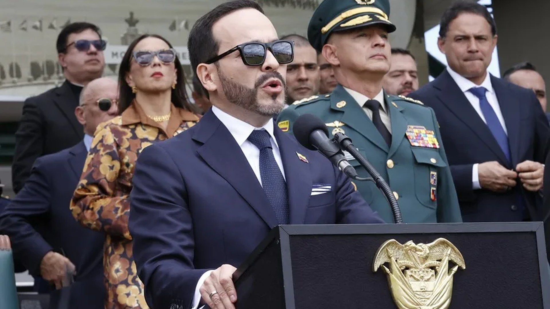 El presidente Abelardo de la Espriella durante la alocución en la que anunció el fin de tres mesas de diálogo de la paz total